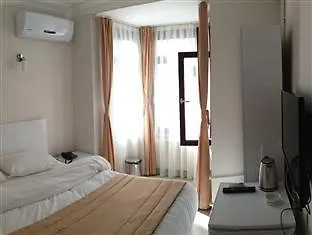 ساحة تقسيم هوت ريزيدنس 3*