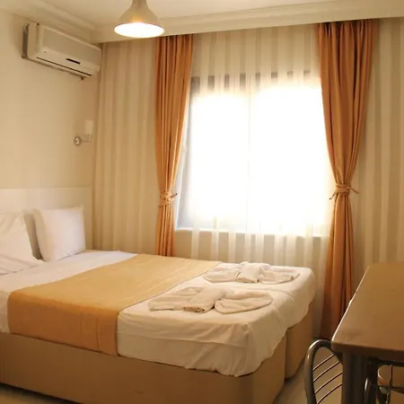 Taksim Square Hot 3* Стамбул